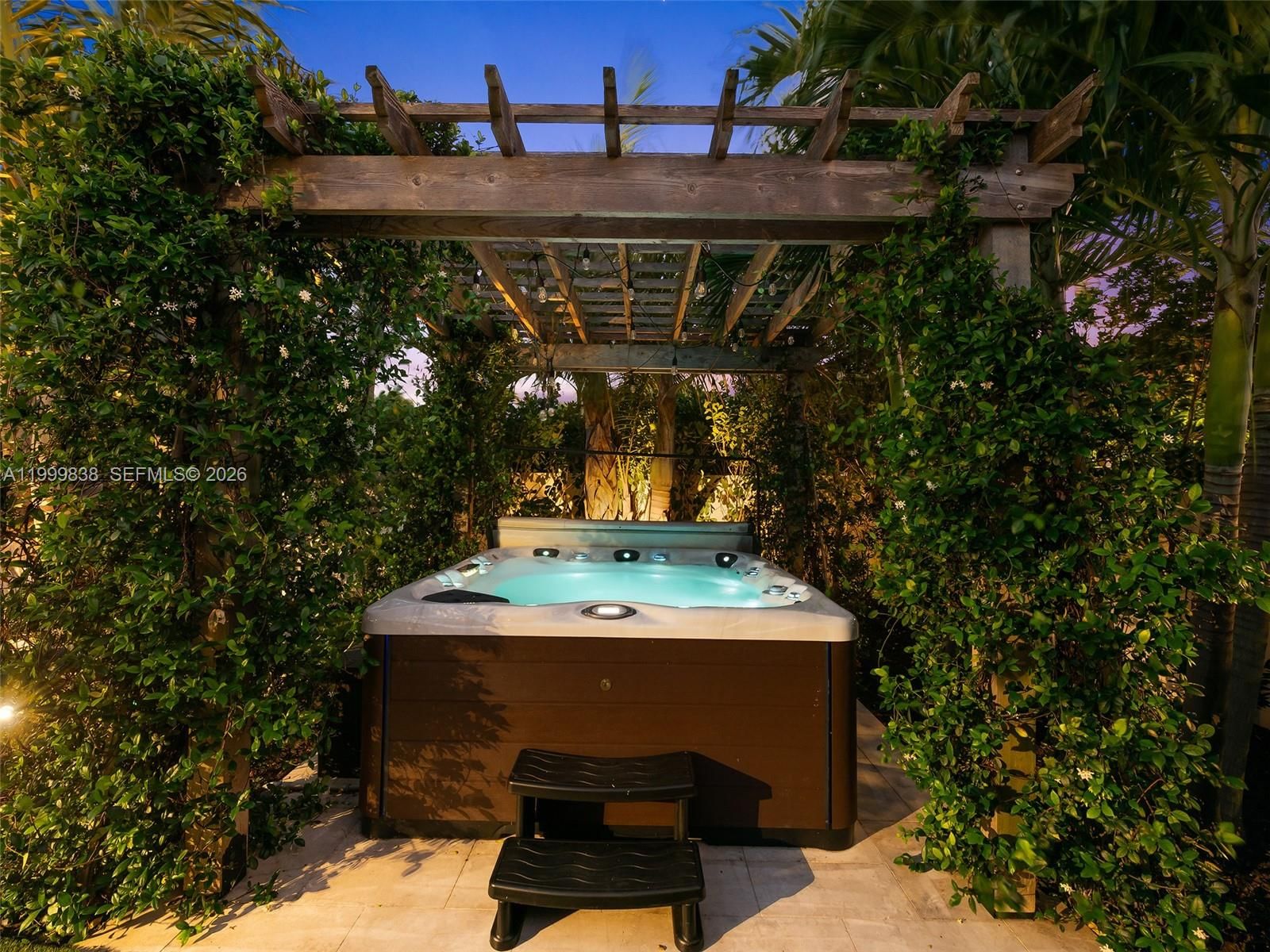 Real estate property located at 3001 Bayview Dr, Broward, Coral Ridge Galt Add No 1, Fort Lauderdale, FL