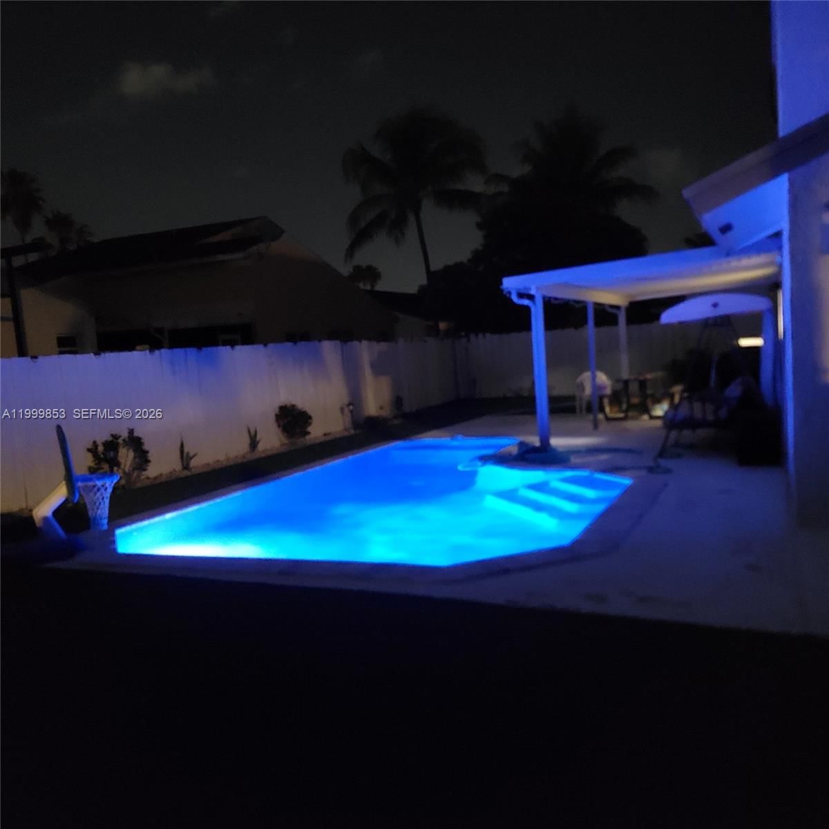 Real estate property located at 14600 Ashland Pl, Broward, Shenandoah Section Four, Davie, FL