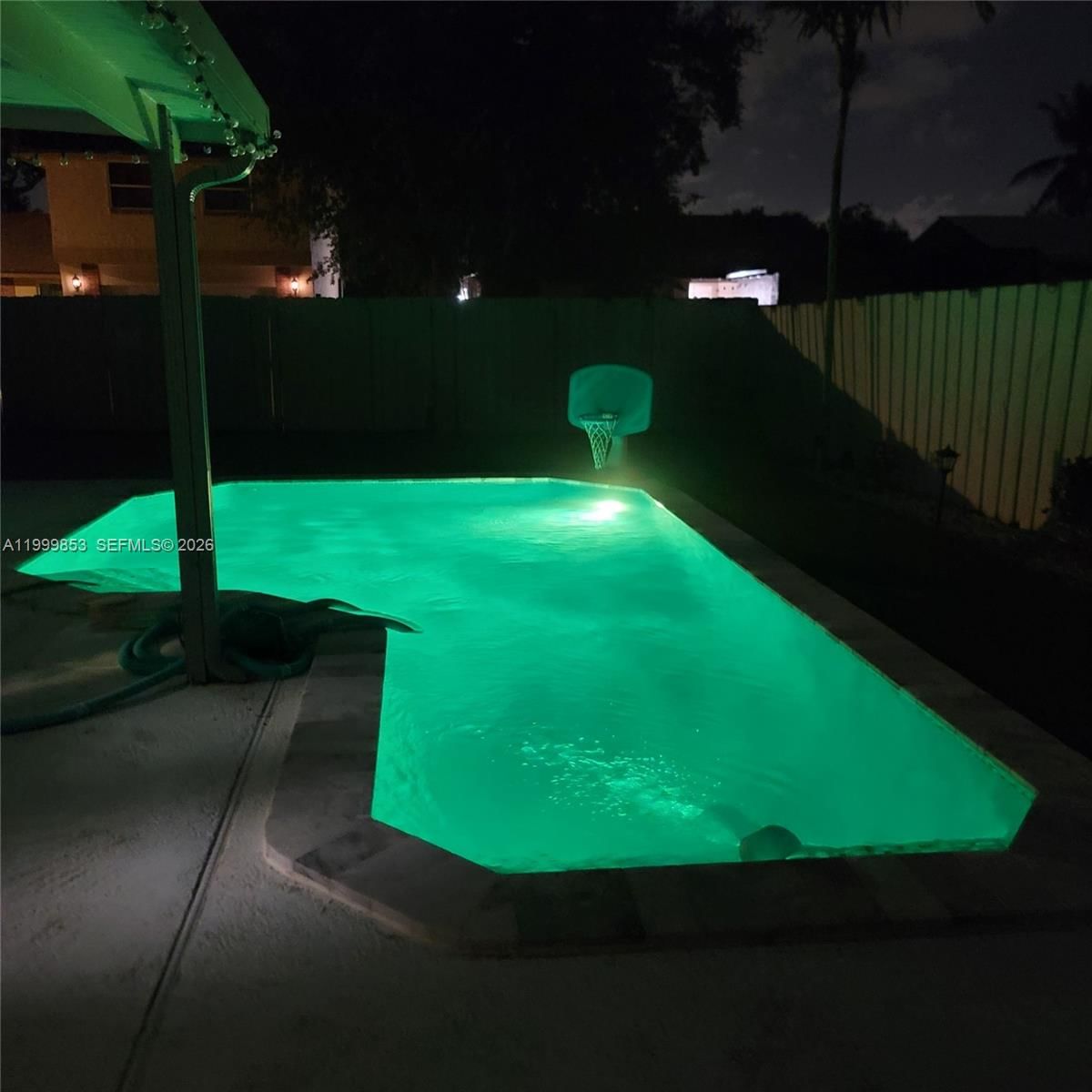 Real estate property located at 14600 Ashland Pl, Broward, Shenandoah Section Four, Davie, FL