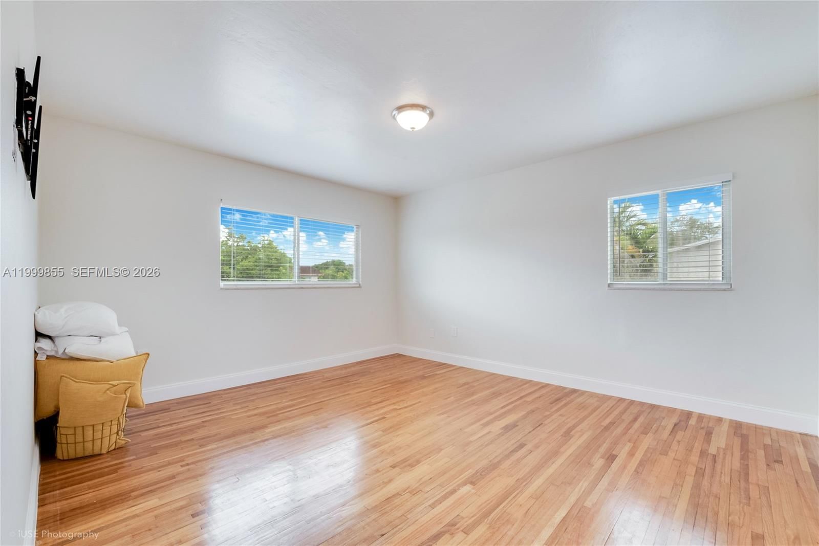 Real estate property located at 9975 85th St, Miami-dade, Heftler Homes Sunset Park, Miami, FL