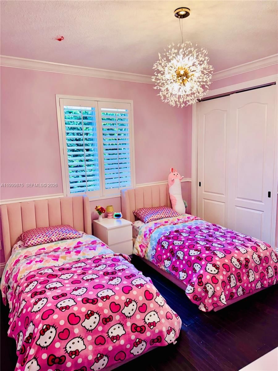 Real estate property located at 9494 125th Ter, Miami-dade, Oak Ridge Falls, Miami, FL