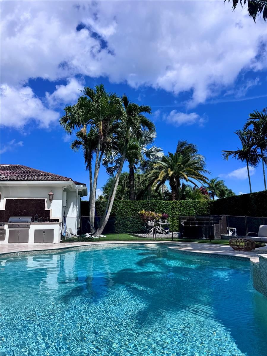 Real estate property located at 9494 125th Ter, Miami-dade, Oak Ridge Falls, Miami, FL