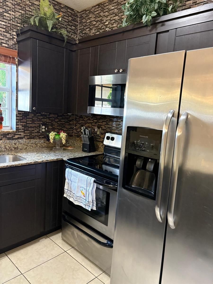 Real estate property located at 1394 30th St, Miami-dade, Pacifica Estates, Hialeah, FL