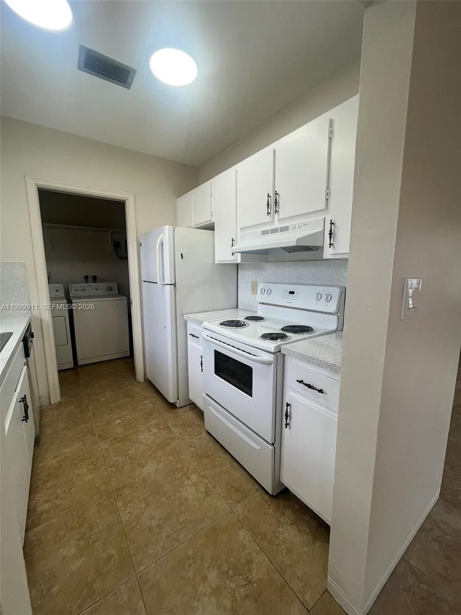 Real estate property located at 5706 Lincoln St, Broward, Hollywood Beach Gardens, Hollywood, FL