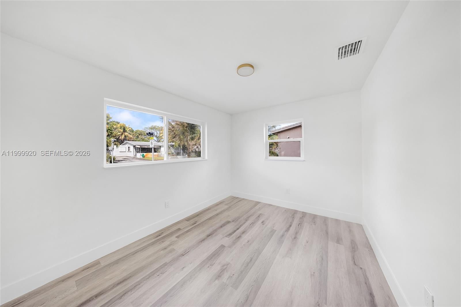 Real estate property located at 1260 188th St, Miami-dade, Norwood 5th Addn Sec 3, Miami Gardens, FL