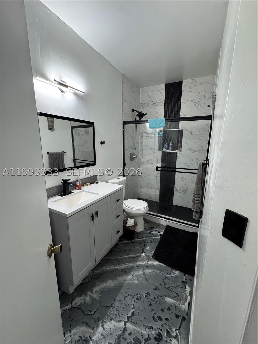 Real estate property located at 8270 191st Ln #13L, Miami-dade, Seville Place Condo, Hialeah, FL