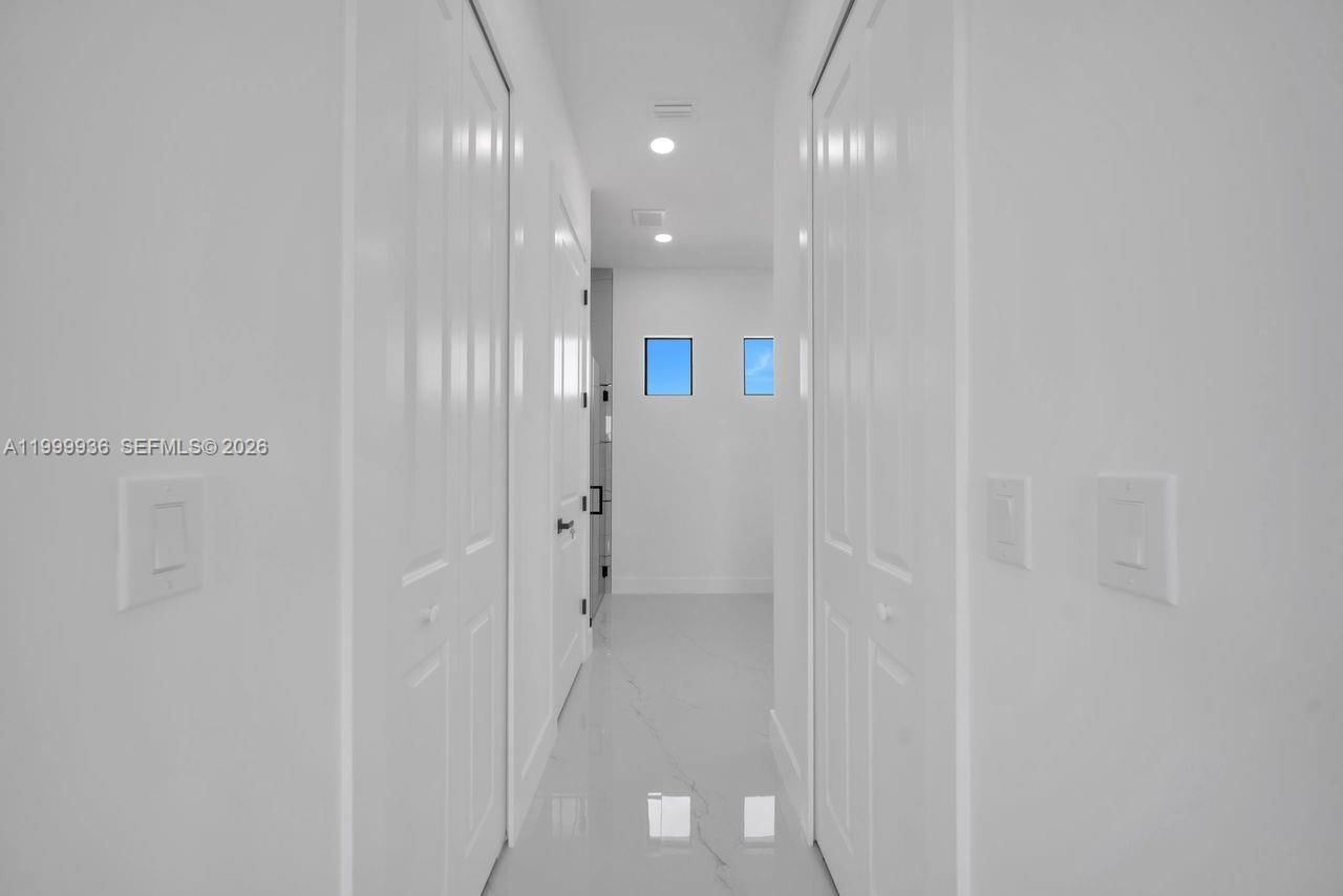 Real estate property located at 3901 3rd ST SW, Lee, Lehigh Acres, Lehigh Acres, FL