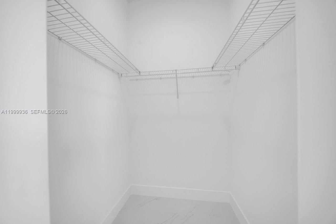 Real estate property located at 3901 3rd ST SW, Lee, Lehigh Acres, Lehigh Acres, FL