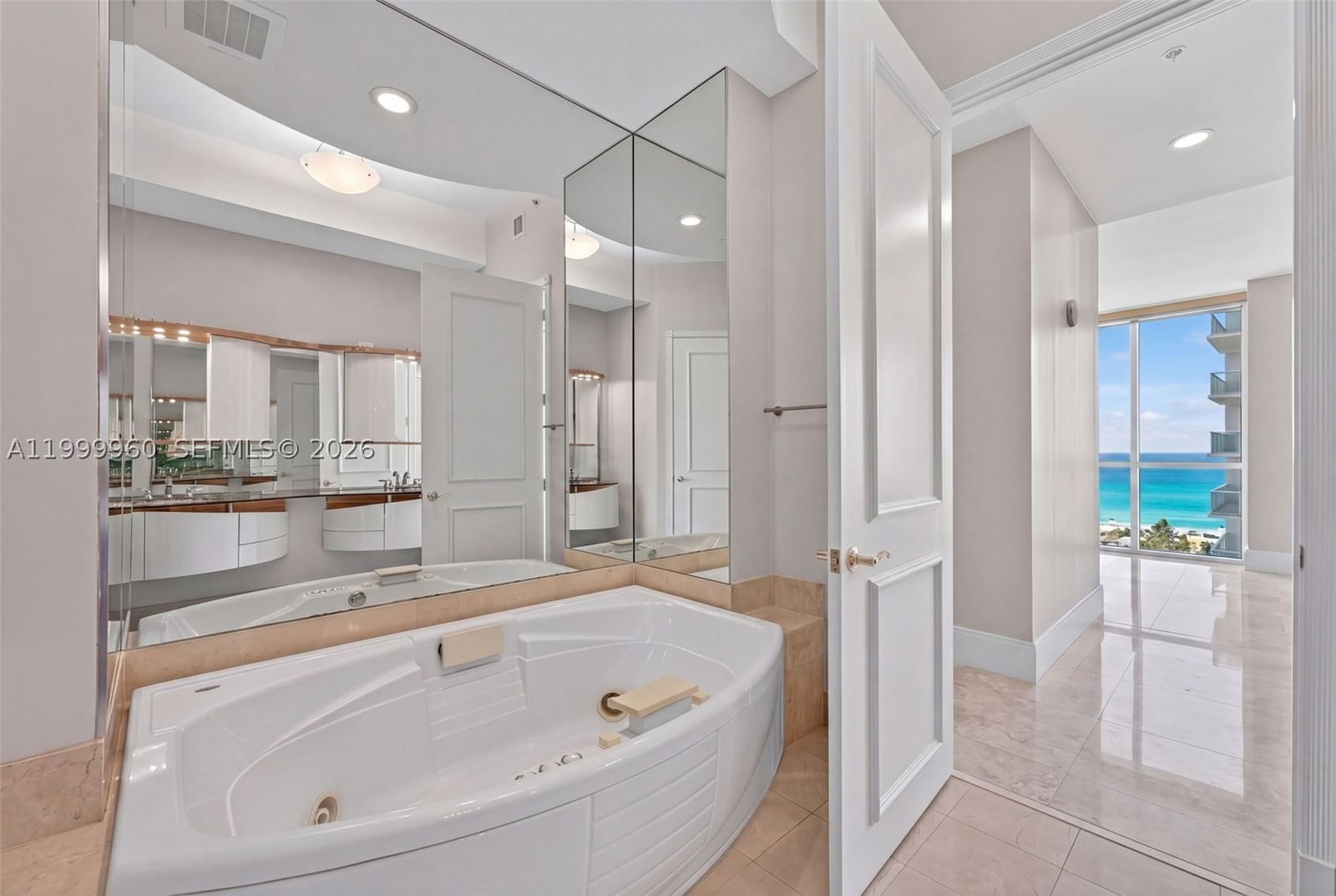 Real estate property located at 18101 Collins Ave #5104, Miami-dade, Trump Palace Condo, Sunny Isles Beach, FL