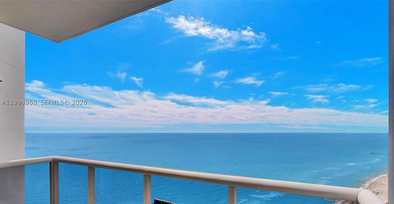 Real estate property located at 18101 Collins Ave #5104, Miami-dade, Trump Palace Condo, Sunny Isles Beach, FL