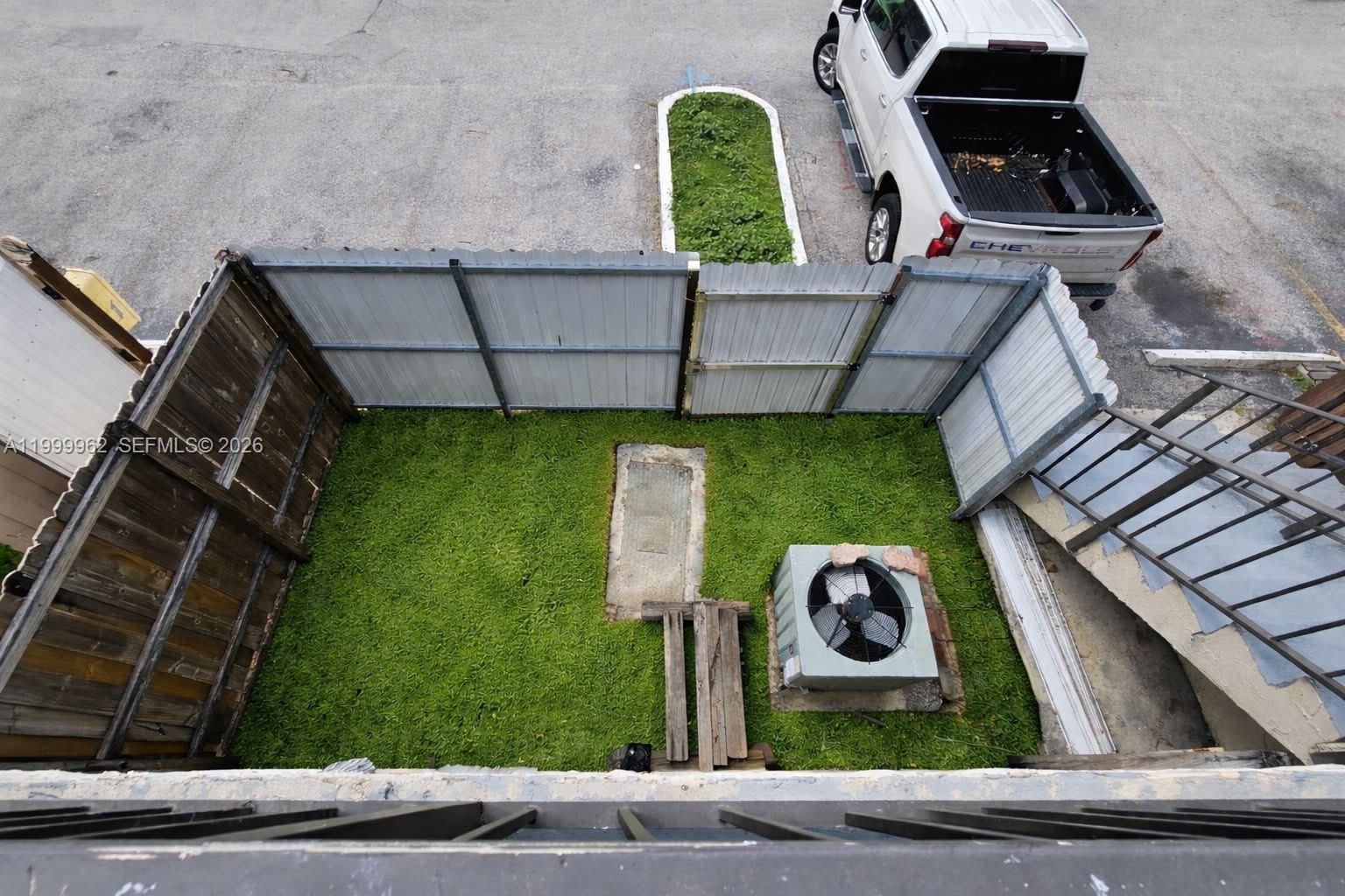 Real estate property located at 15685 82nd Cir Ln #28, Miami-dade, View West Condo Ph I, Miami, FL