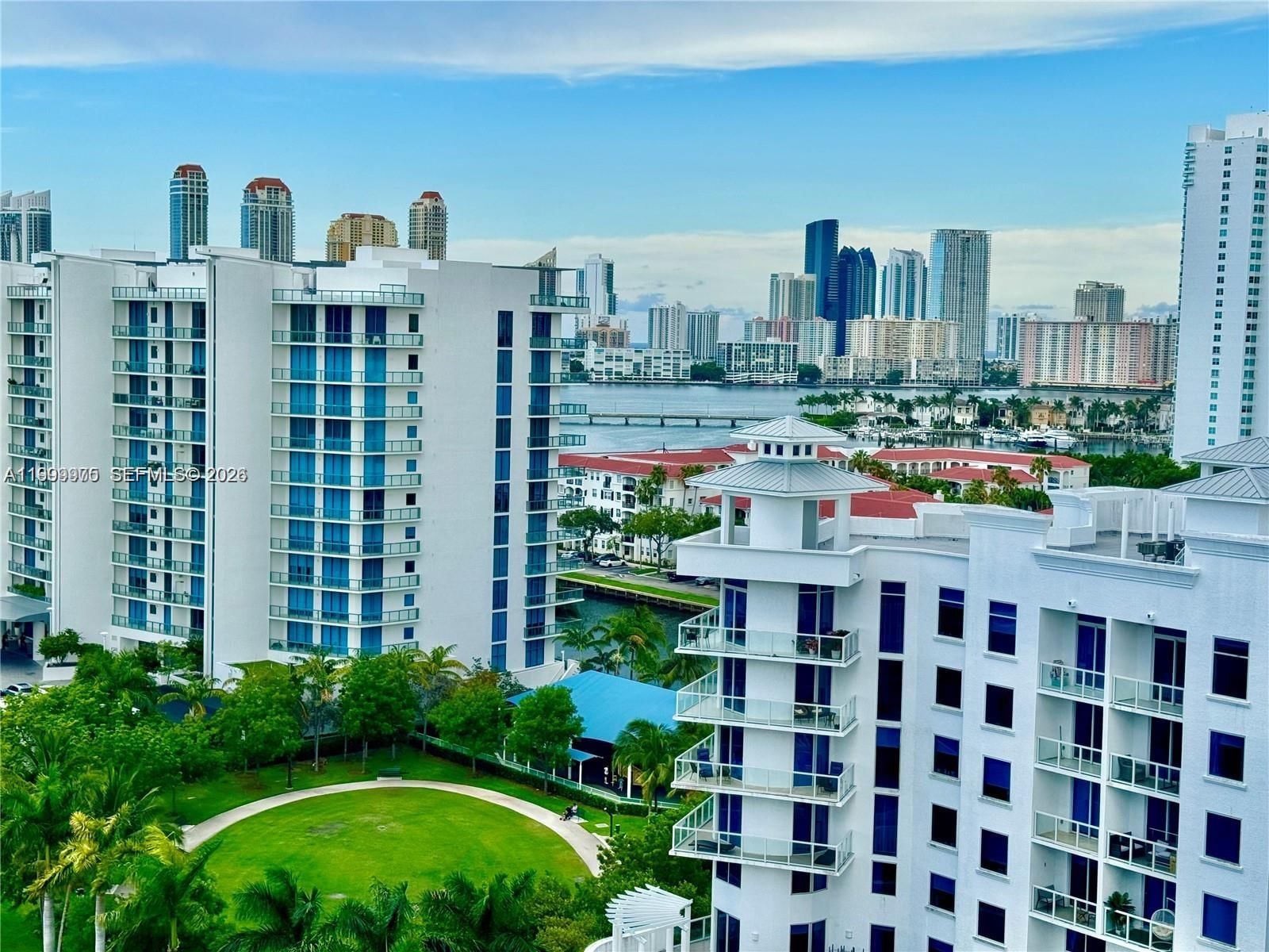 Real estate property located at 3131 188th St #2-1213, Miami-dade, The Atrium At Aventura Co, Aventura, FL