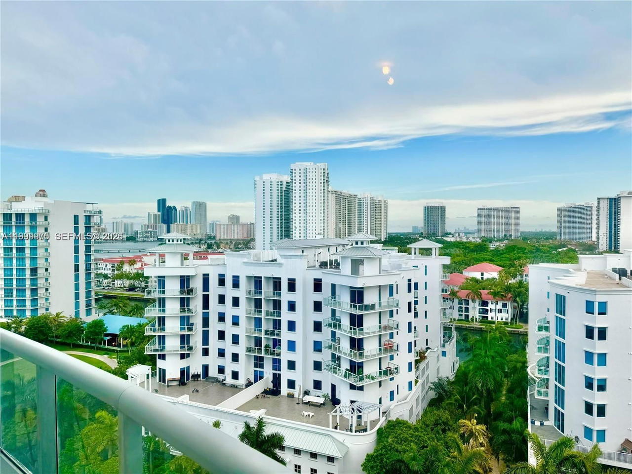 Real estate property located at 3131 188th St #2-1213, Miami-dade, The Atrium At Aventura Co, Aventura, FL
