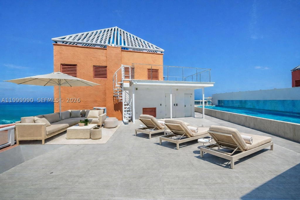 Real estate property located at 300 Pointe Dr PH-5, Miami-dade, Portofino Tower Condo, Miami Beach, FL