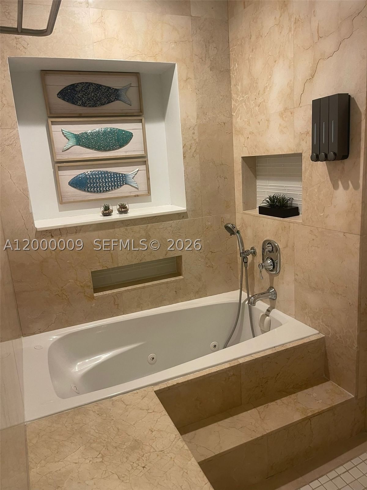 Real estate property located at 338 Roosevelt St, Broward, Hollywood Beach First Add, Hollywood, FL