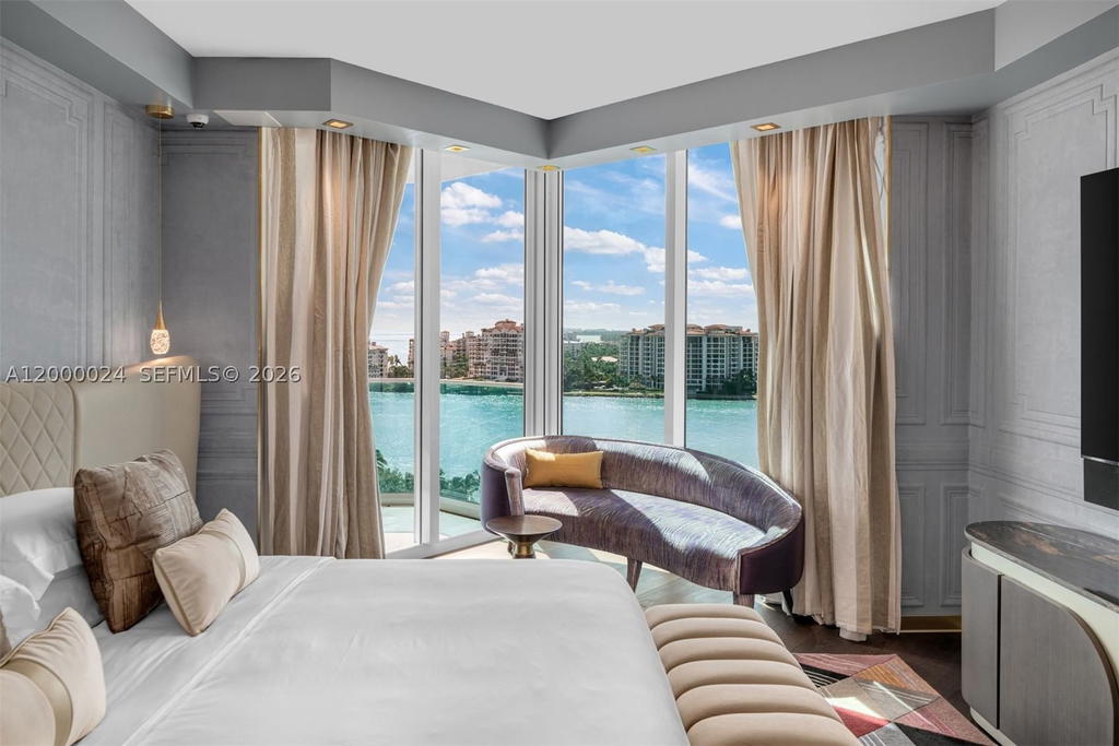 Real estate property located at 300 Pointe Dr #1501, Miami-dade, Portofino Tower Condo, Miami Beach, FL