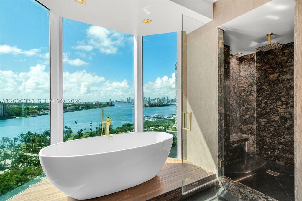 Real estate property located at 300 Pointe Dr #1501, Miami-dade, Portofino Tower Condo, Miami Beach, FL
