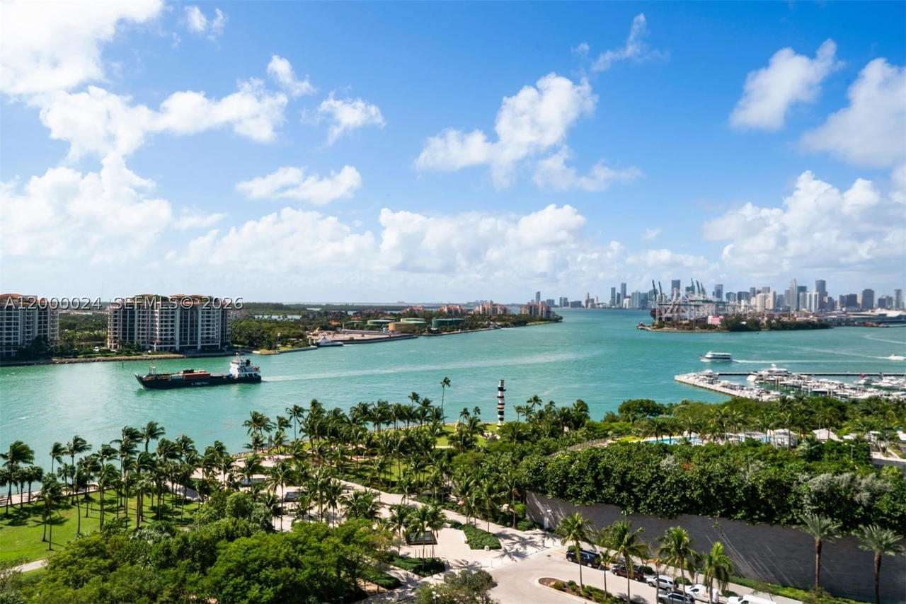 Real estate property located at 300 Pointe Dr #1501, Miami-dade, Portofino Tower Condo, Miami Beach, FL