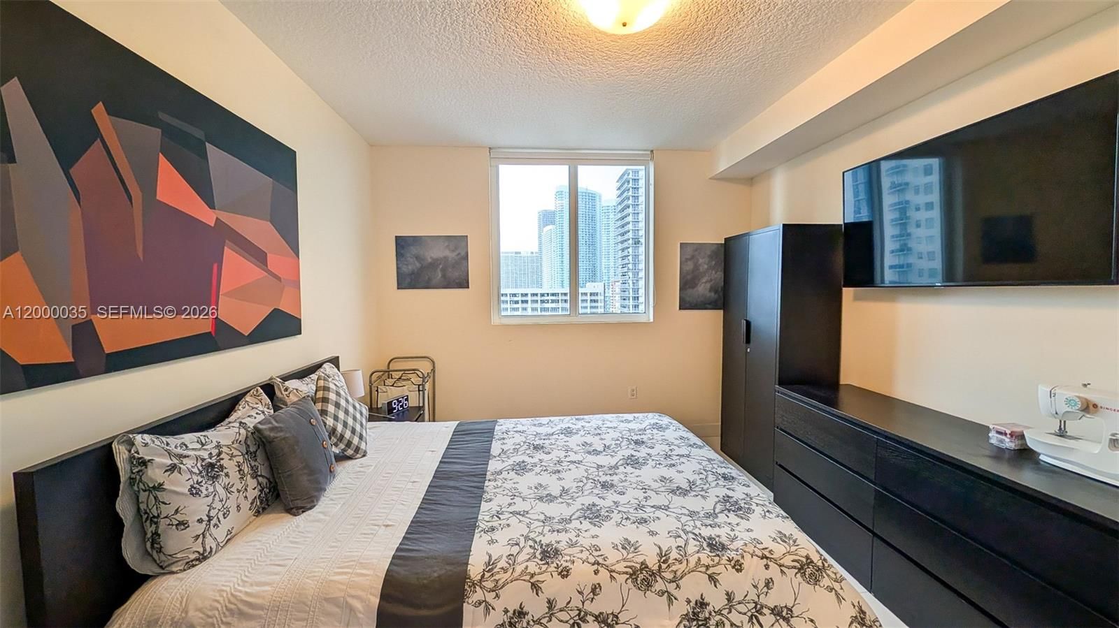 Real estate property located at 601 23rd St #1605, Miami-dade, 23 Biscayne Bay Condo, Miami, FL