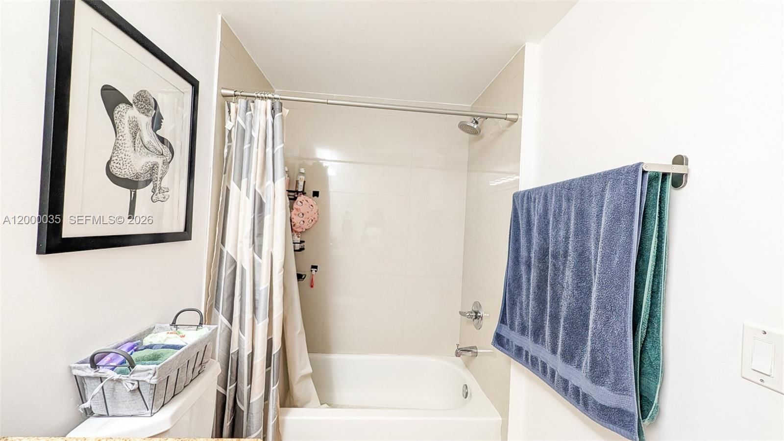 Real estate property located at 601 23rd St #1605, Miami-dade, 23 Biscayne Bay Condo, Miami, FL