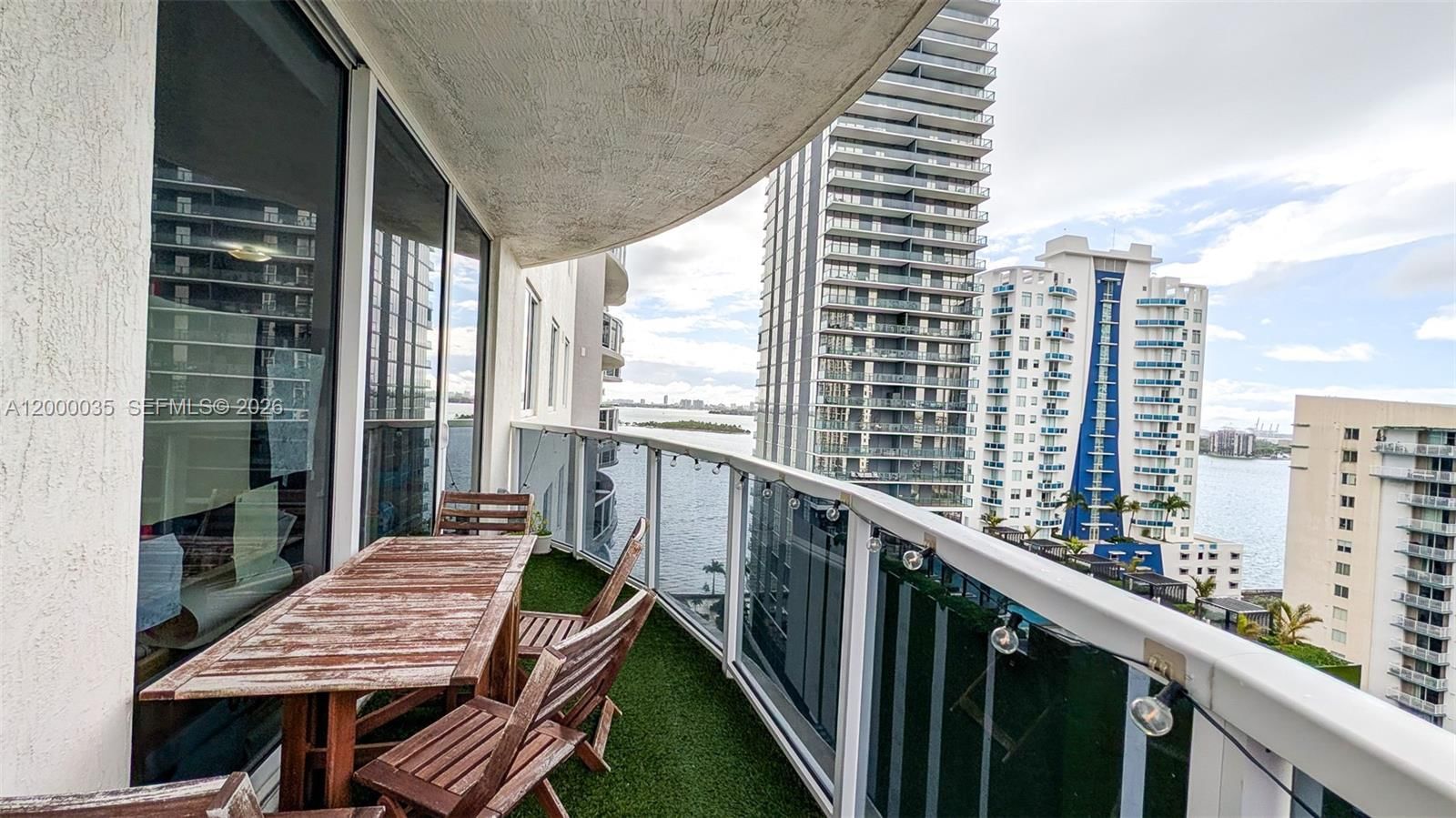 Real estate property located at 601 23rd St #1605, Miami-dade, 23 Biscayne Bay Condo, Miami, FL