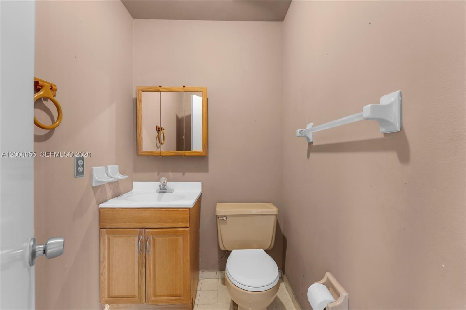 Real estate property located at 3868 107th Ave #5-11, Miami-dade, Chateaubleau Villas Condo, Miami, FL