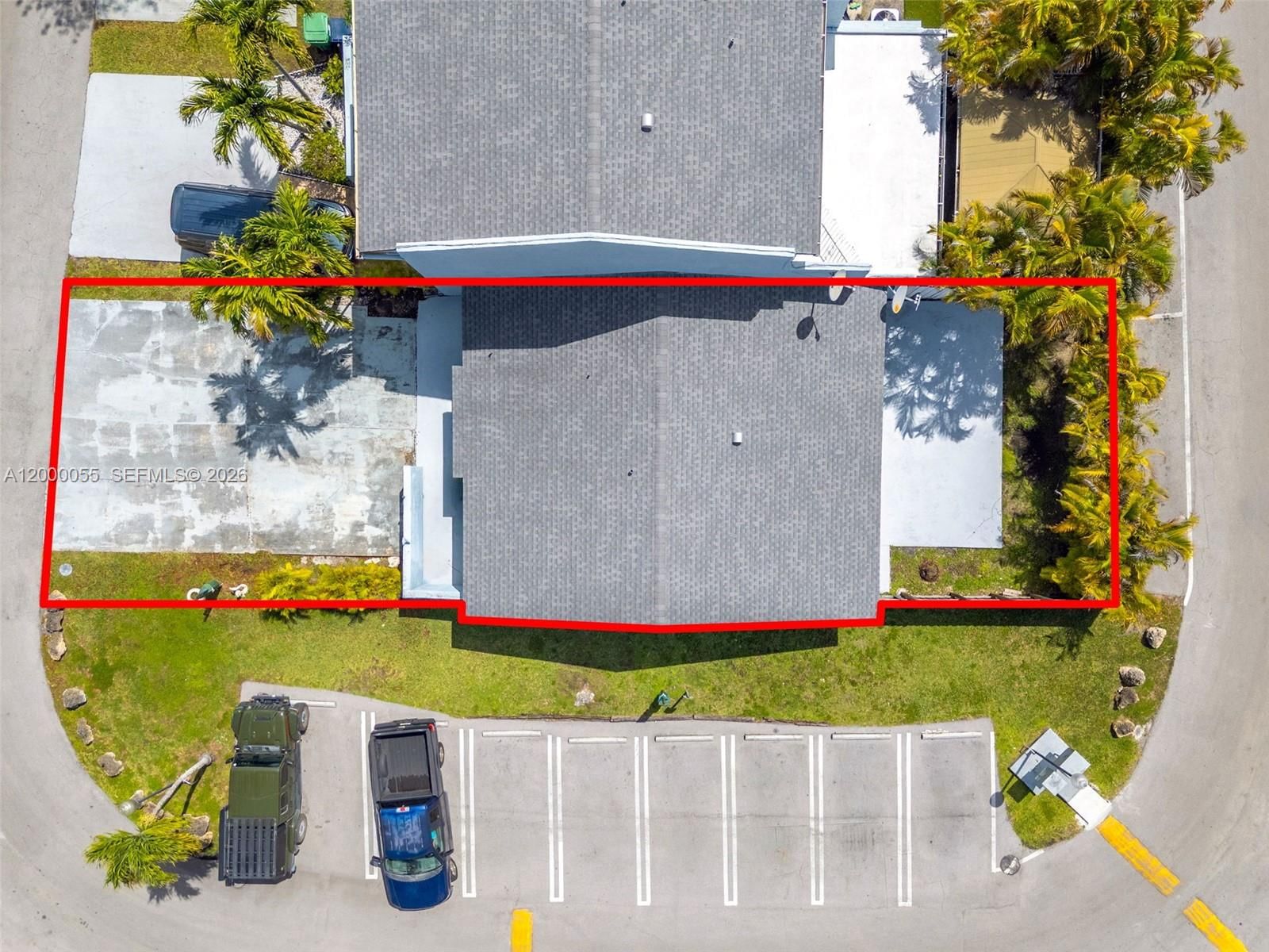 Real estate property located at 3868 107th Ave #5-11, Miami-dade, Chateaubleau Villas Condo, Miami, FL