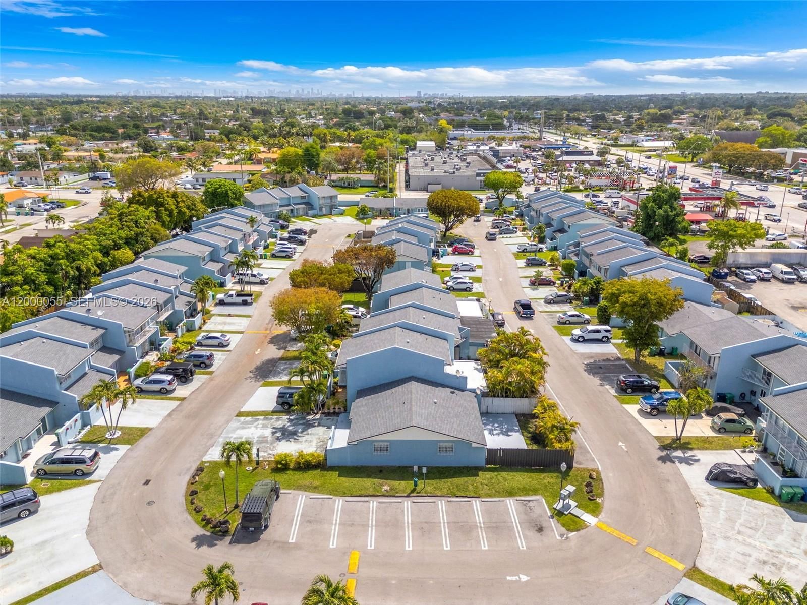 Real estate property located at 3868 107th Ave #5-11, Miami-dade, Chateaubleau Villas Condo, Miami, FL