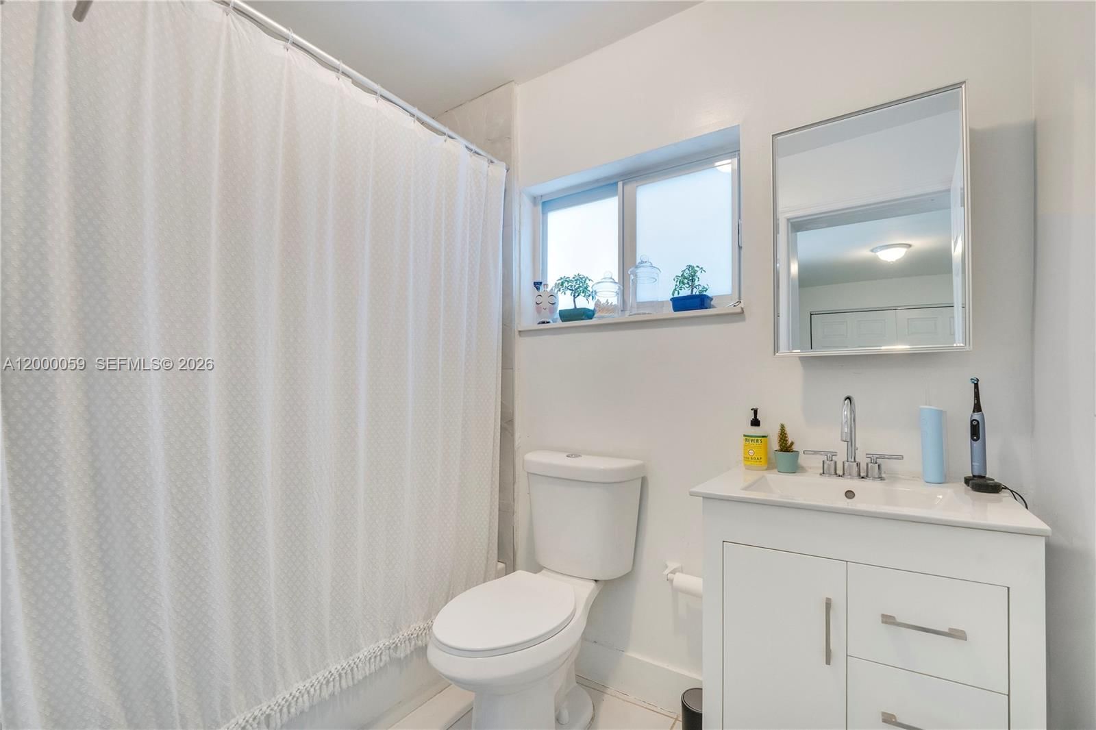 Real estate property located at 827 114th St, Miami-dade, Pinewood Pk Extension, Miami, FL