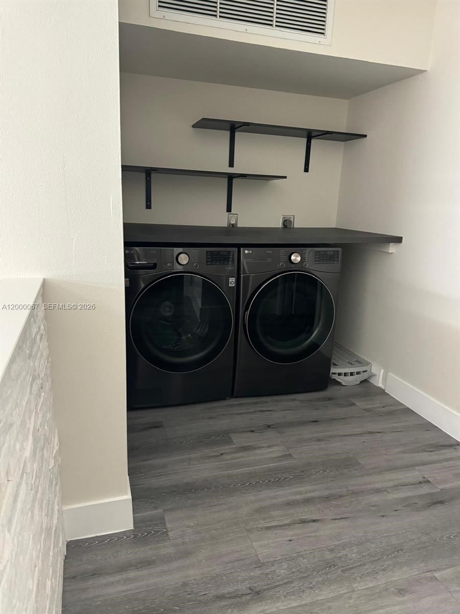 Real estate property located at 14343 97th Ln, Miami-dade, Kendall Center, Miami, FL