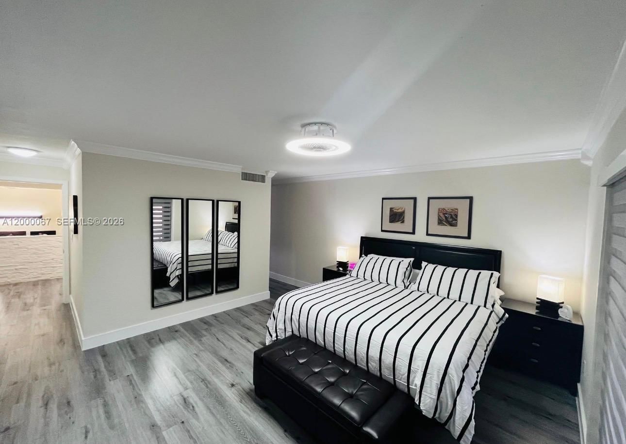 Real estate property located at 14343 97th Ln, Miami-dade, Kendall Center, Miami, FL