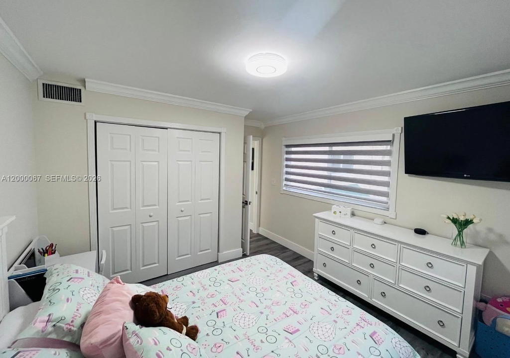 Real estate property located at 14343 97th Ln, Miami-dade, Kendall Center, Miami, FL