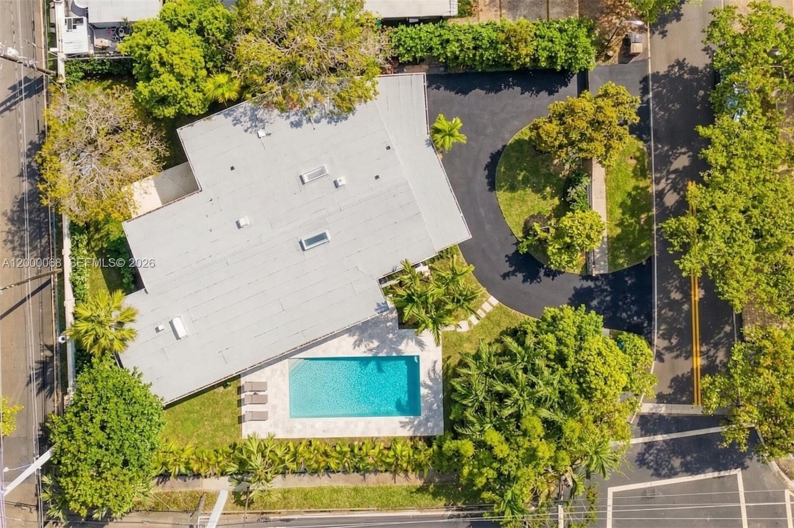 Real estate property located at 12600 Ixora Rd, Miami-dade, Keystone Point Sec 1, North Miami, FL