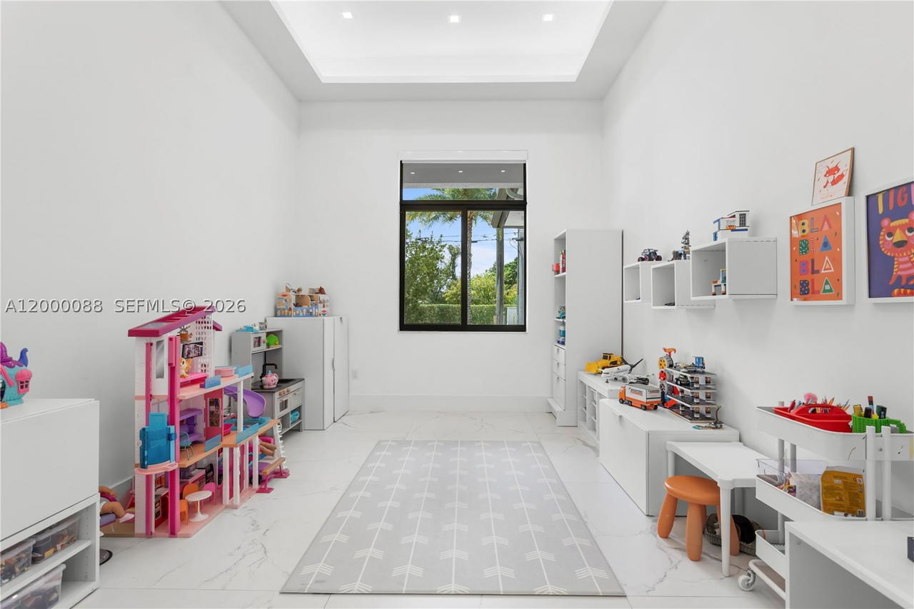 Real estate property located at 10251 136th St, Miami-dade, West Grove Estates, Miami, FL