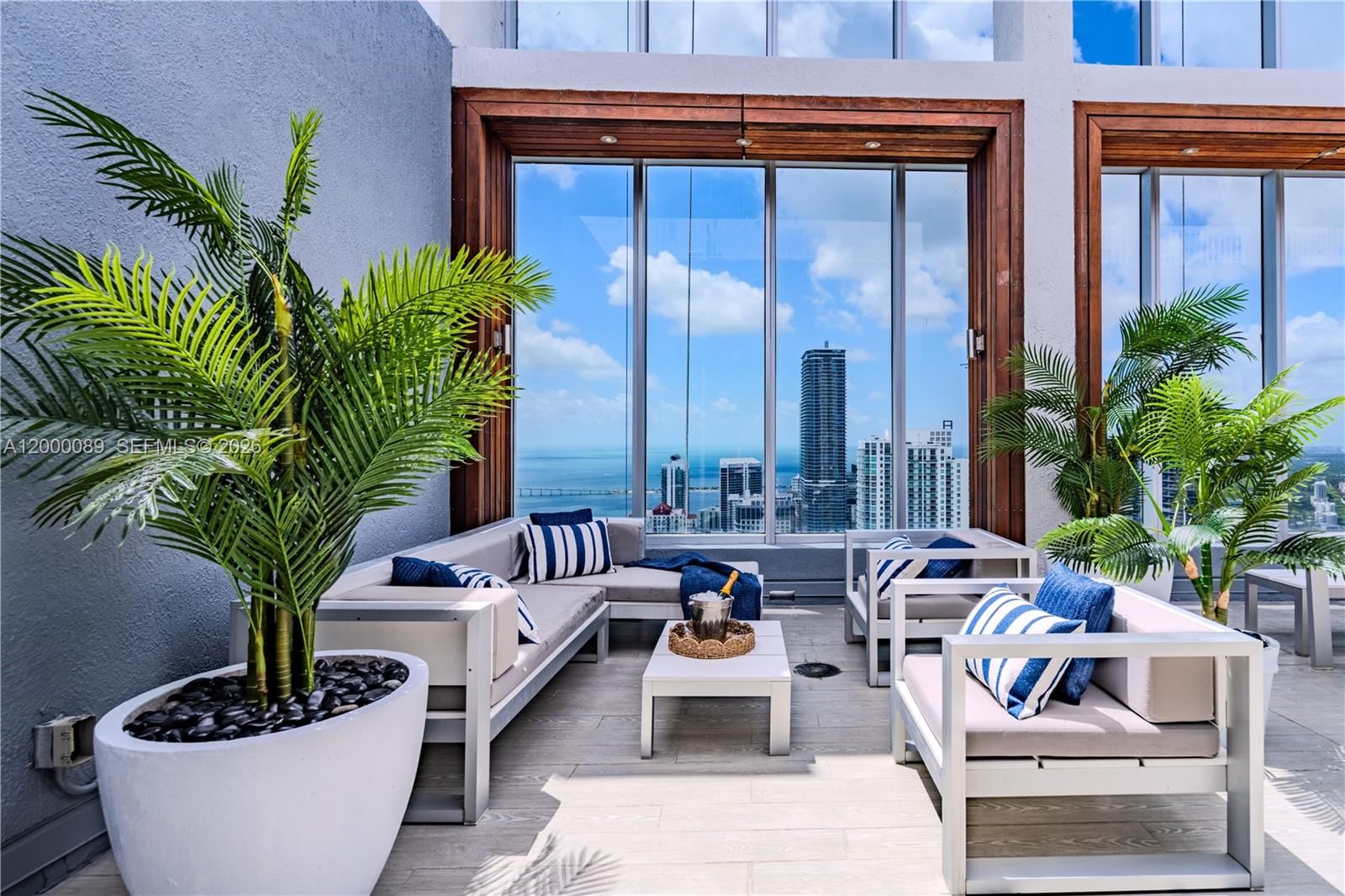 Real estate property located at 495 Brickell Ave PH-5703, Miami-dade, Icon Brickell No Two, Miami, FL