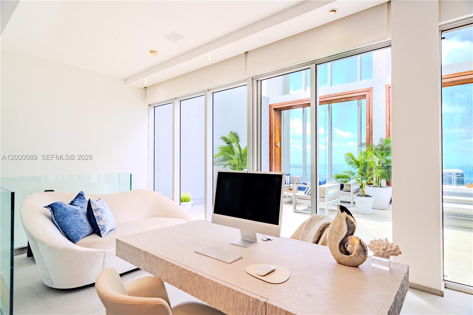 Real estate property located at 495 Brickell Ave PH-5703, Miami-dade, Icon Brickell No Two, Miami, FL