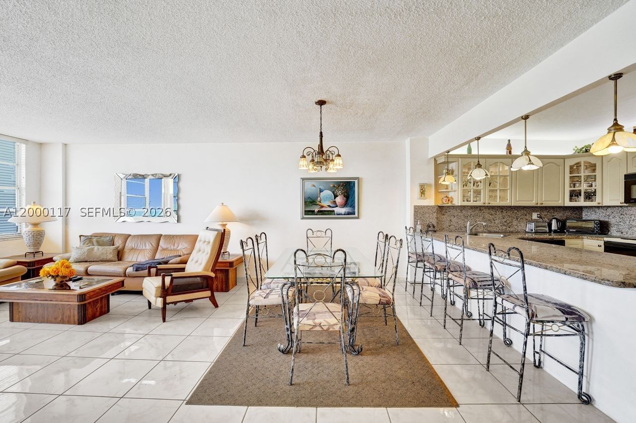 Real estate property located at 3725 Ocean Dr #306, Broward, Sea Air Towers Condo, Hollywood, FL