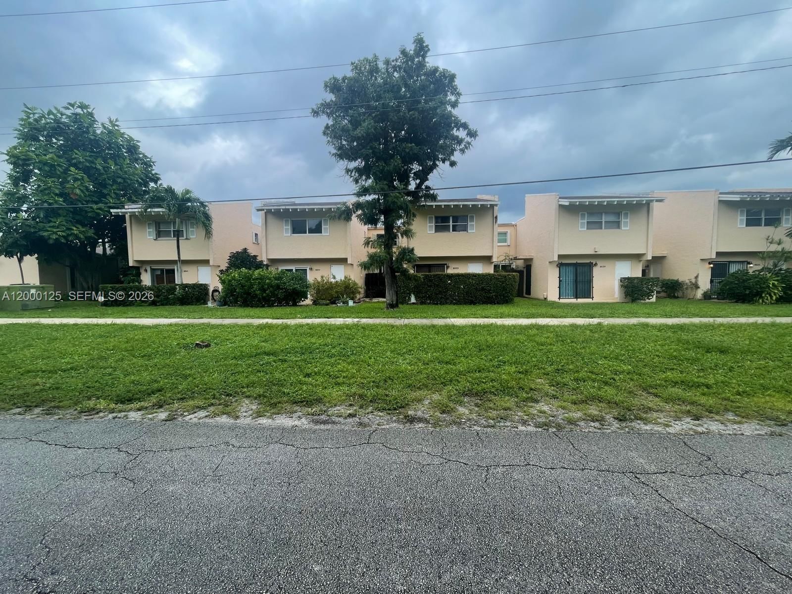Real estate property located at 8741 4th Ave Rd #8741, Miami-dade, Shores Villas Condo Bldg, Miami Shores, FL