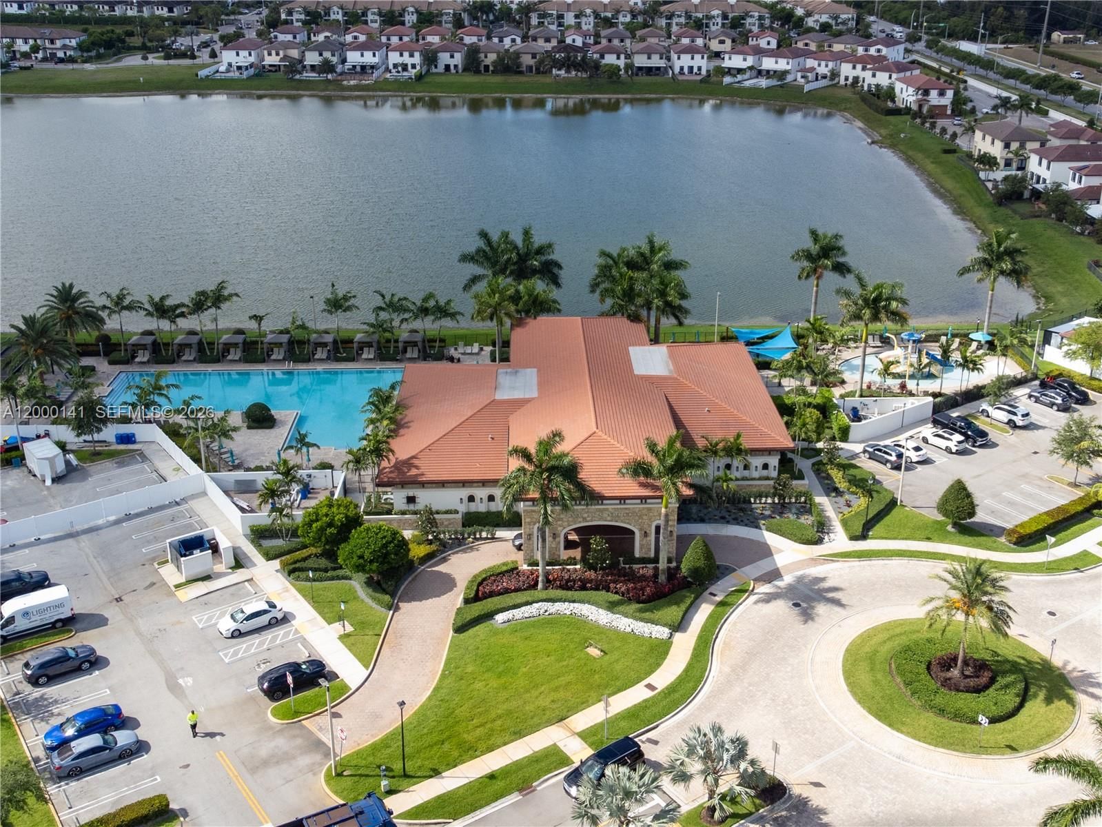 Real estate property located at 3347 106th Ter, Miami-dade, Aquabella Section Two, Hialeah, FL