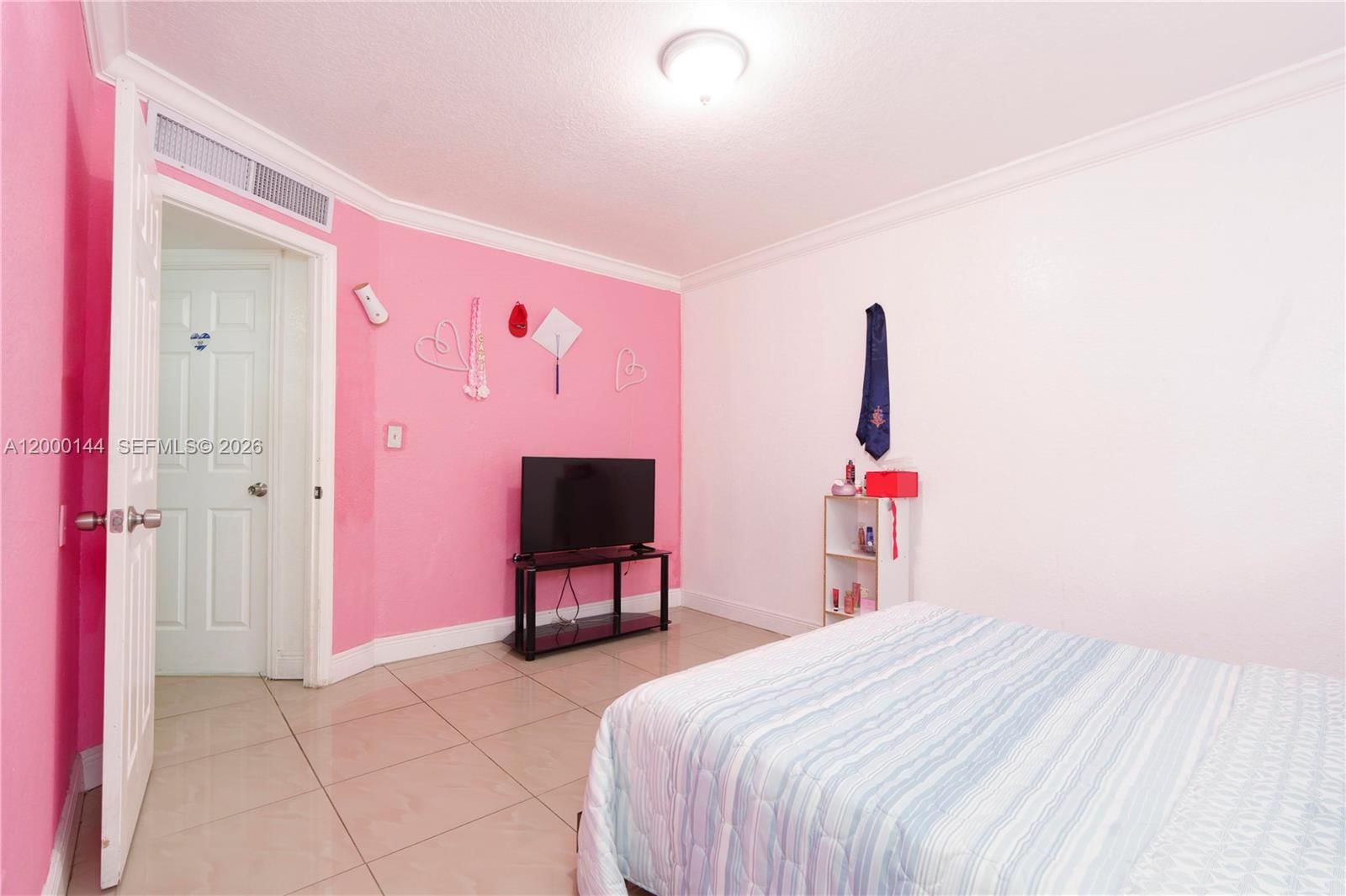 Real estate property located at 8003 6th Ave M, Miami-dade, Los Palacios By Miami Lak, Hialeah, FL