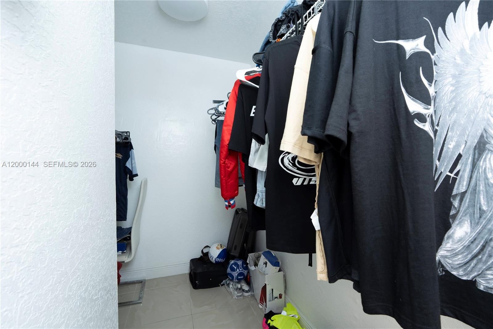 Real estate property located at 8003 6th Ave M, Miami-dade, Los Palacios By Miami Lak, Hialeah, FL