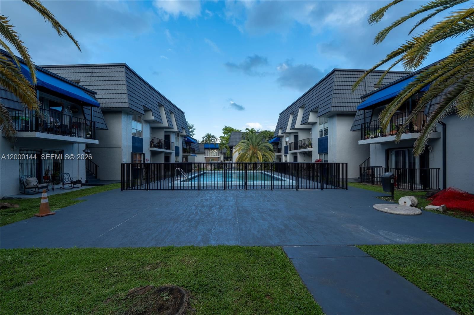 Real estate property located at 8003 6th Ave M, Miami-dade, Los Palacios By Miami Lak, Hialeah, FL