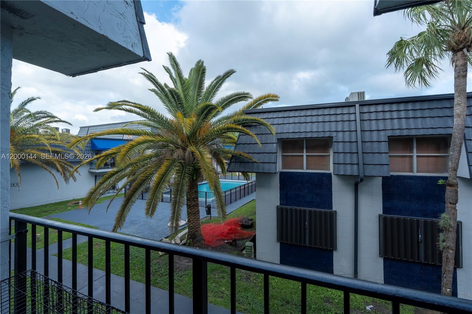 Real estate property located at 8003 6th Ave M, Miami-dade, Los Palacios By Miami Lak, Hialeah, FL