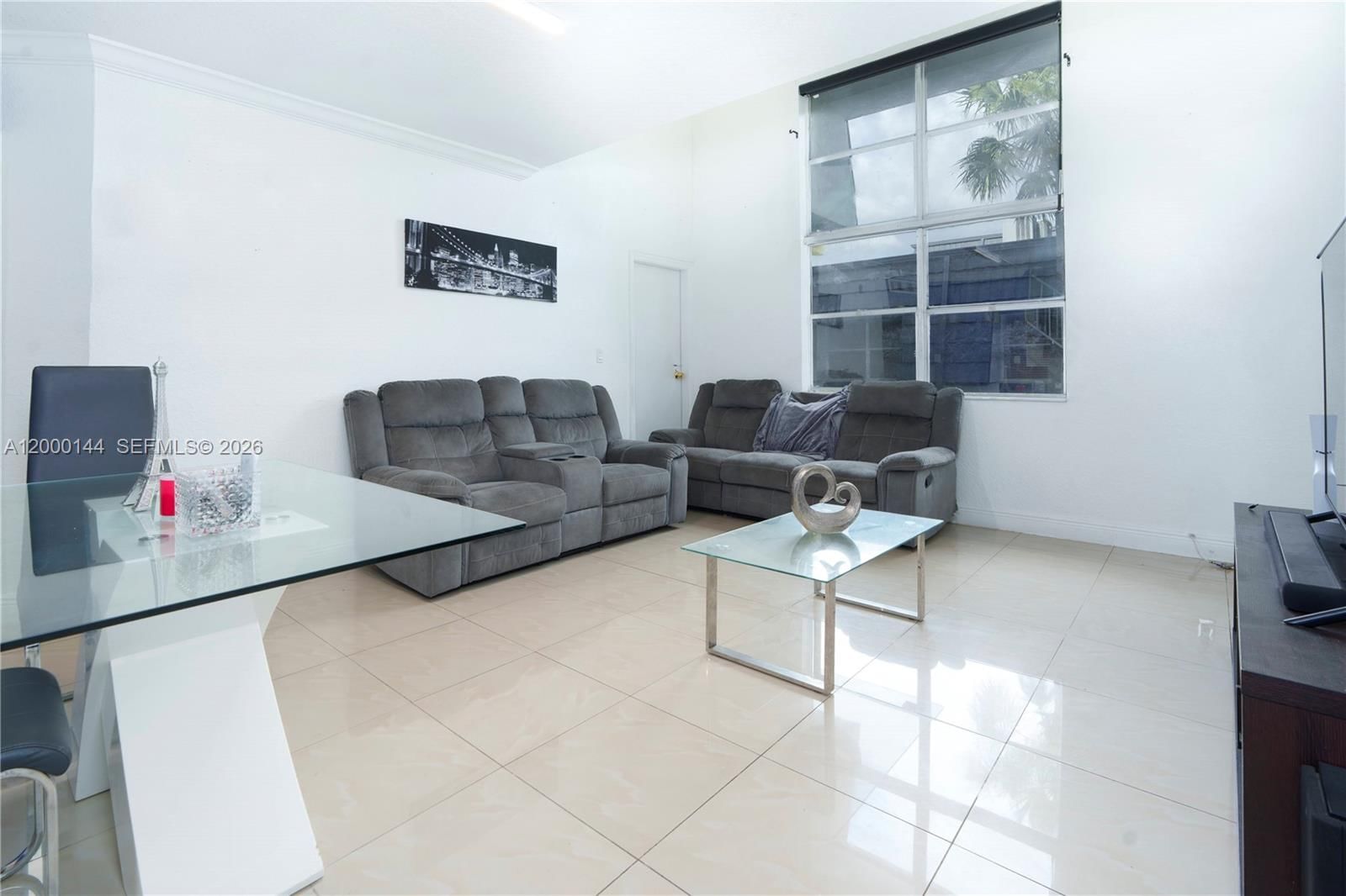 Real estate property located at 8003 6th Ave M, Miami-dade, Los Palacios By Miami Lak, Hialeah, FL