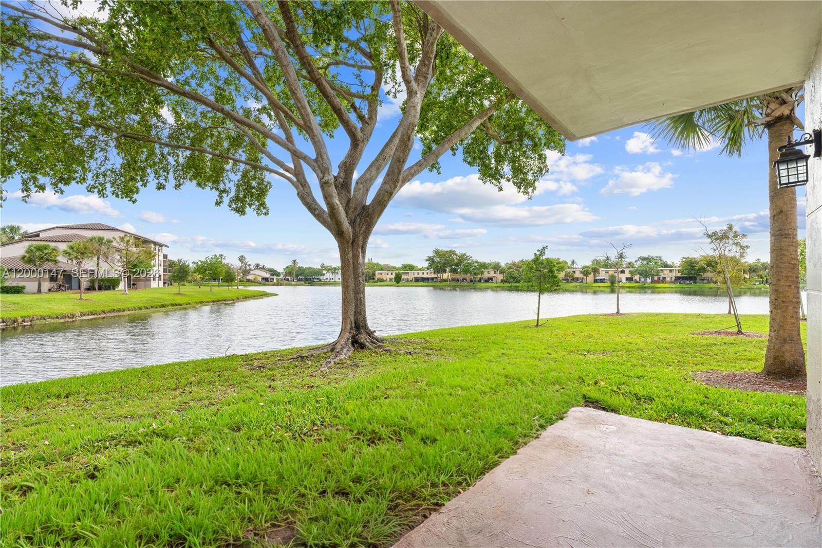 Real estate property located at 9821 Nob Hill Ct #9821, Broward, Villas De Venezia Condo, Sunrise, FL