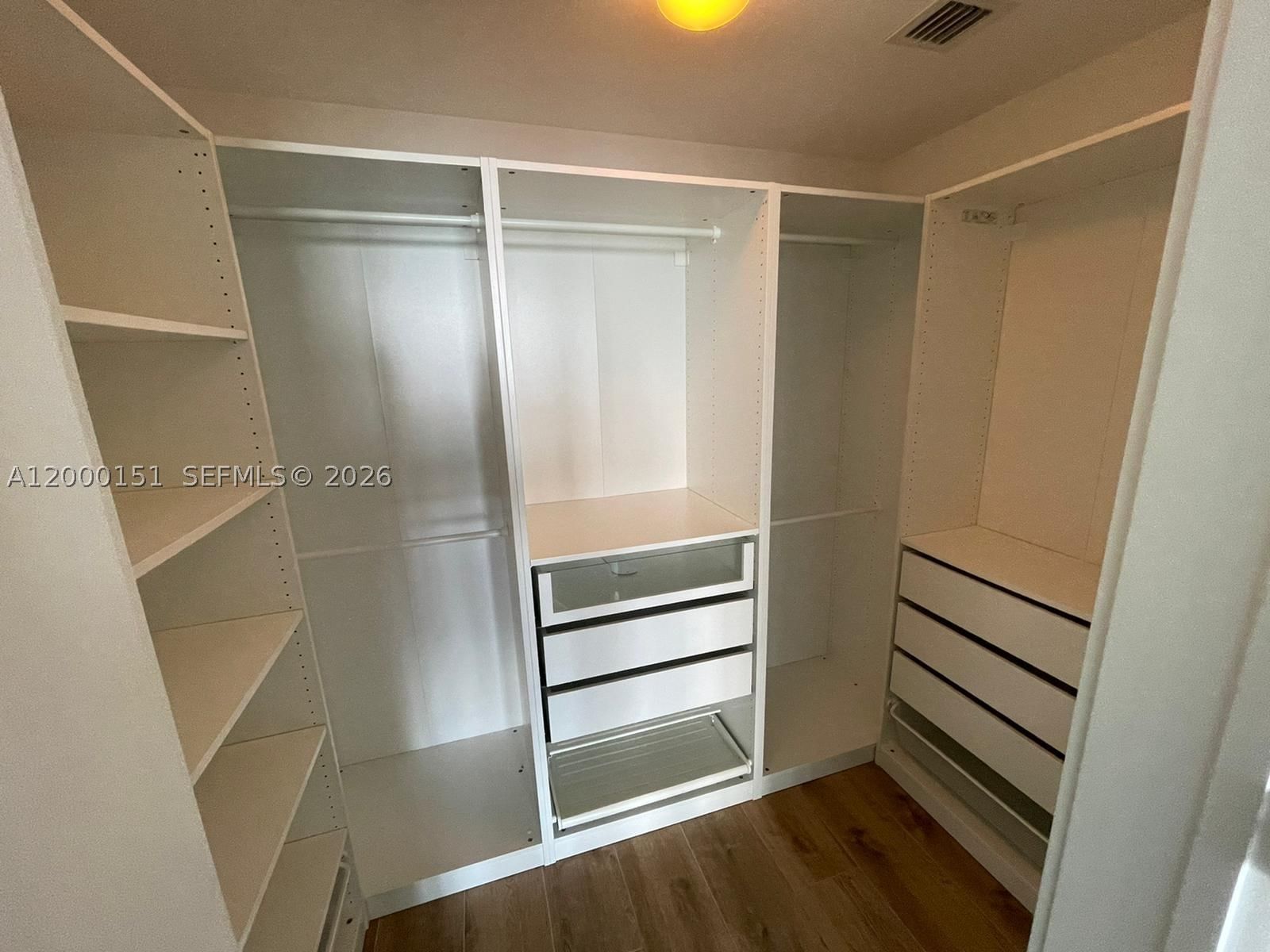 Real estate property located at 650 32 street #1805, Miami-dade, Paraiso Bay Condo, Miami, FL