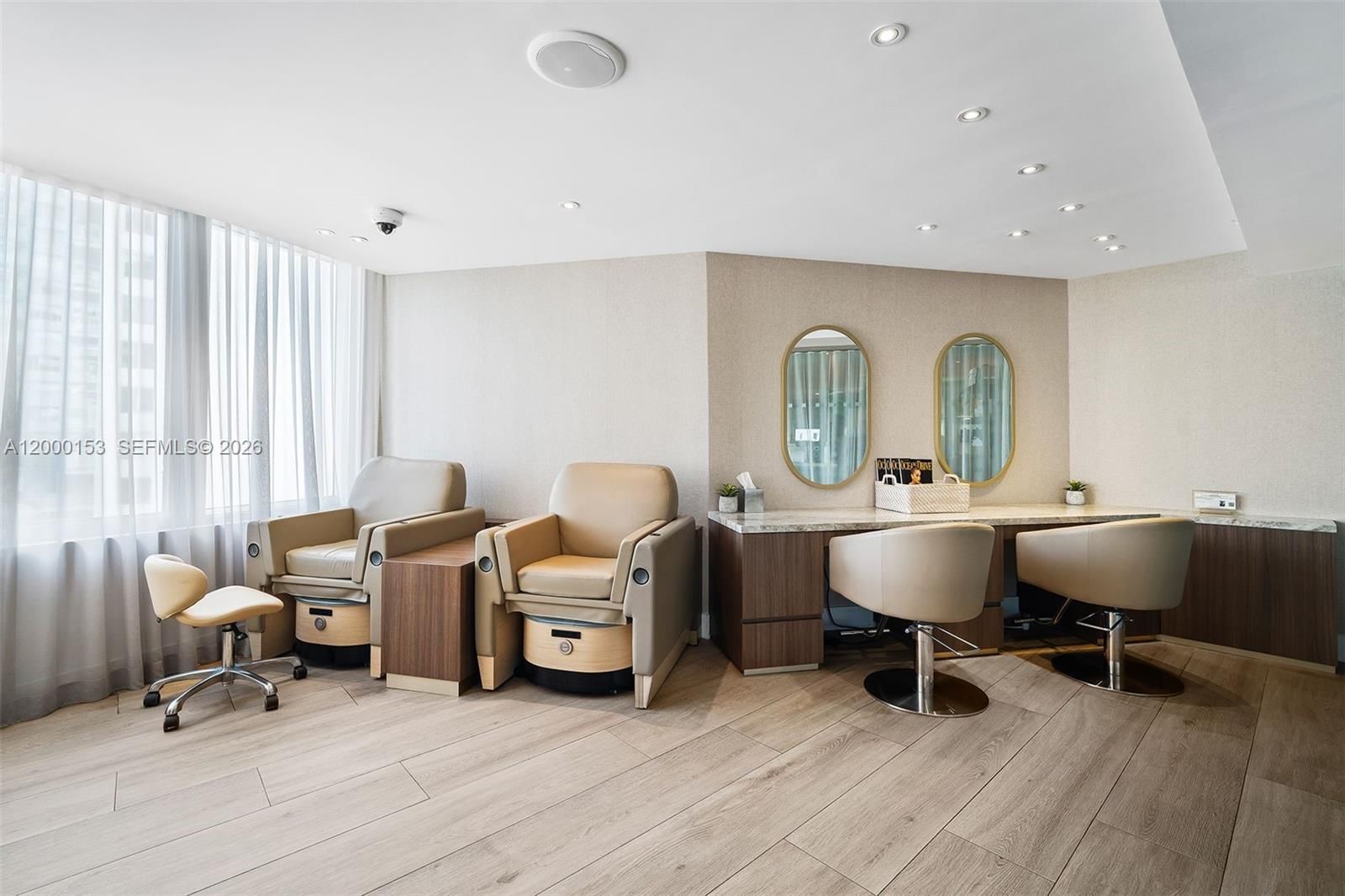 Real estate property located at 1100 West Ave #819, Miami-dade, Mondrian, Miami Beach, FL