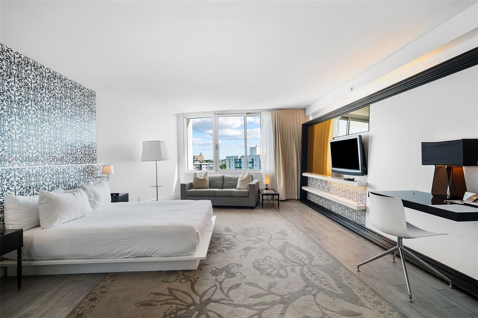 Real estate property located at 1100 West Ave #819, Miami-dade, Mondrian, Miami Beach, FL
