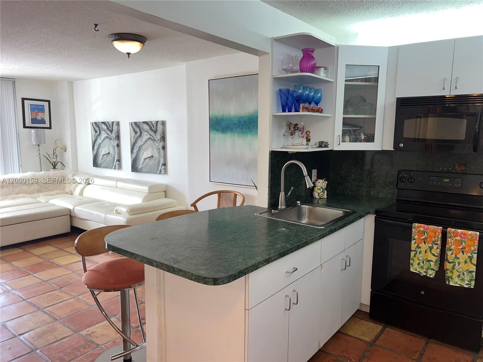 Real estate property located at 345 Ocean Dr #303, Miami-dade, Ocean Point Condo, Miami Beach, FL