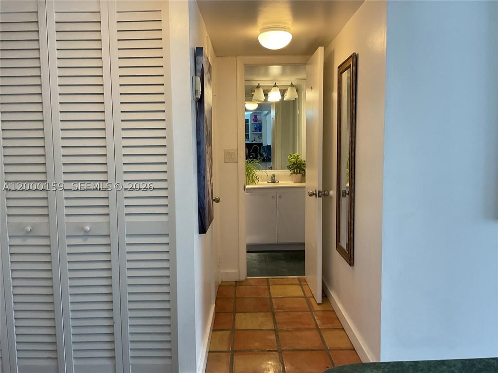 Real estate property located at 345 Ocean Dr #303, Miami-dade, Ocean Point Condo, Miami Beach, FL
